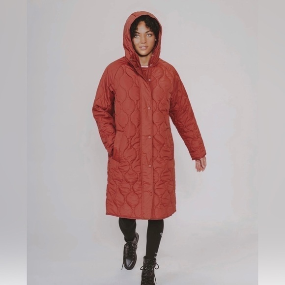 The Normal Brand Quilted Coat Size Small Hood Long Snap Close Burnt Orange NWT - Picture 3 of 15